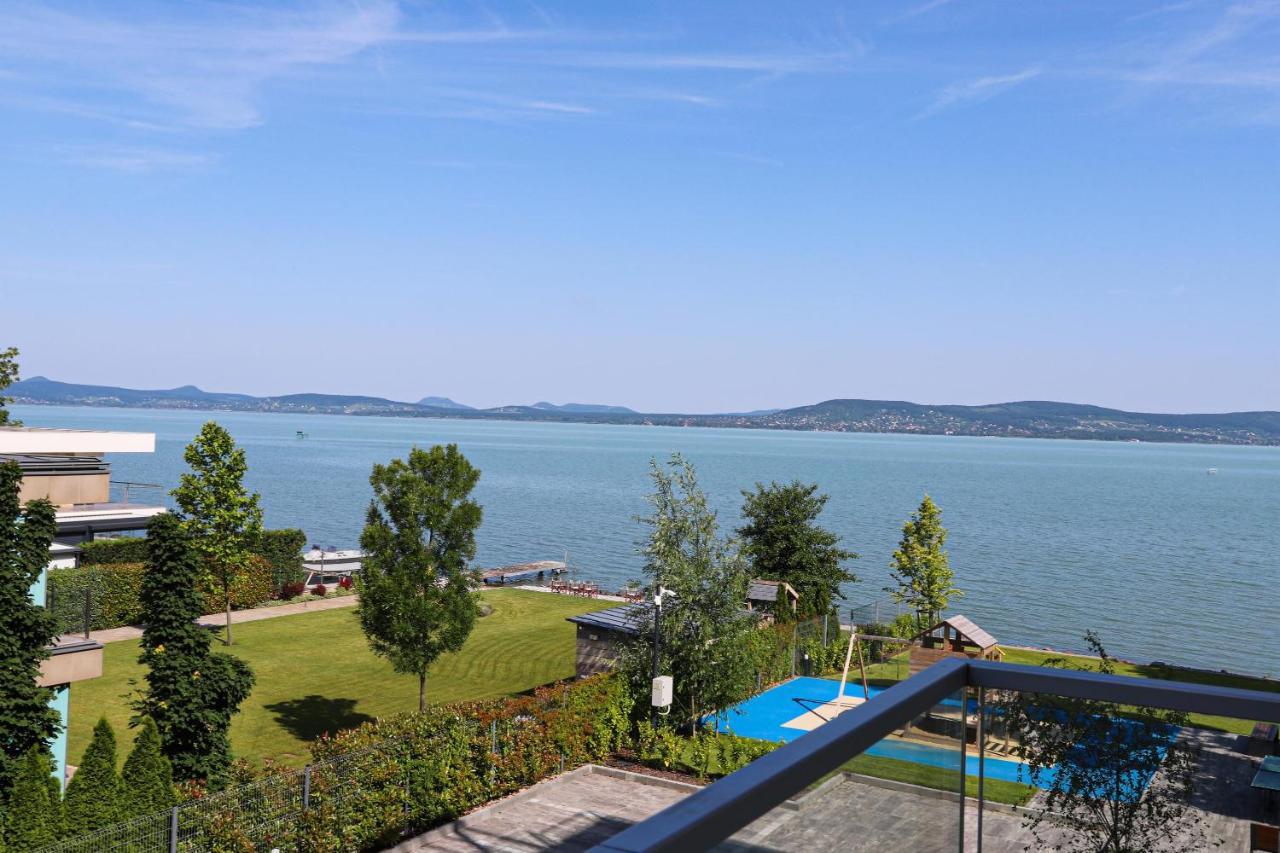 Platan Beach Apartman With Lakeview Balatonboglár Zewnętrze zdjęcie